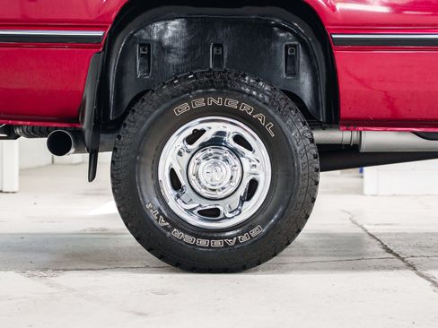 Used 1997 Dodge Ram 2500 Truck 4x4 Club Cab image 8