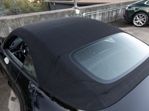 Certified 2014 Porsche 911 Carrera 4S image 20