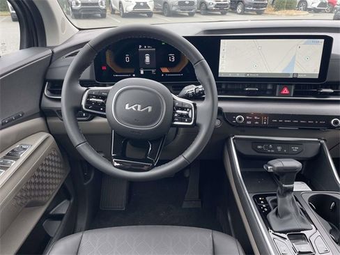 New 2026 Kia Carnival EX image 2
