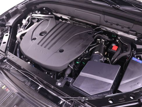 New 2026 Volvo XC60 B5 Plus w/ Protection Package Premier image 24