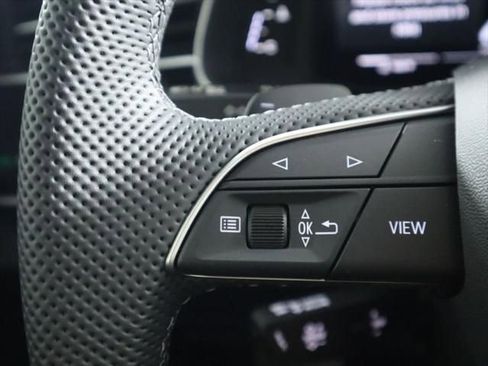 New 2025 Audi SQ7 Premium Plus image 12