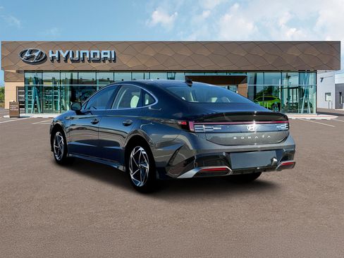 New 2025 Hyundai Sonata SEL image 5