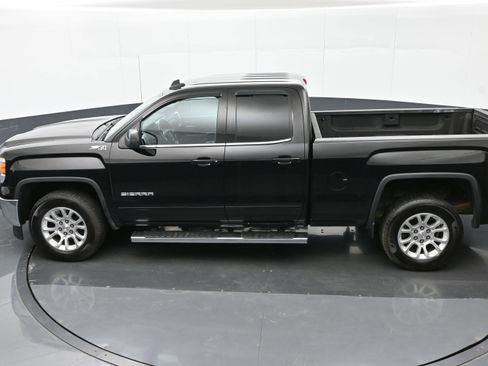 Used 2015 GMC Sierra 1500 SLE w/ SLE Value Package AWD/4WD image 37