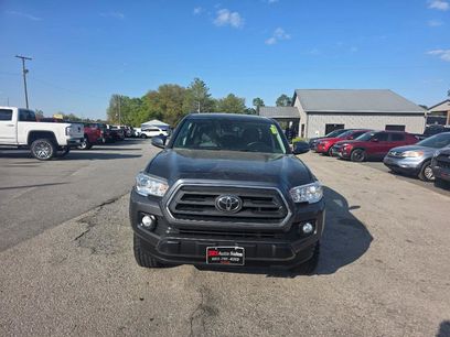 Used 2022 Toyota Tacoma SR5 w/ Technology Package