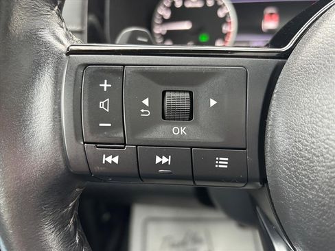 Used 2022 Nissan Pathfinder SL w/ SL Premium Package image 15