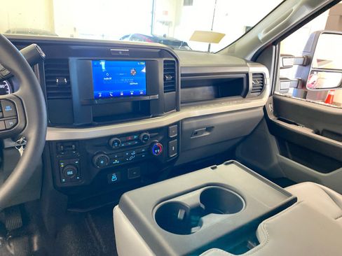 New 2026 Ford F250 XL image 16