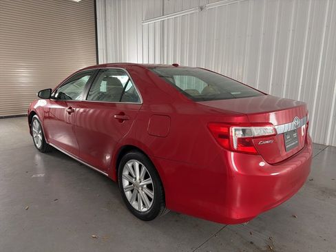 Used 2012 Toyota Camry XLE image 5