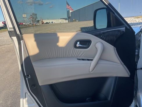 Used 2024 Nissan Armada Platinum w/ Cargo Package image 13