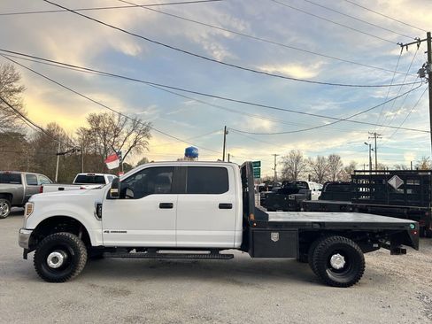 Used 2019 Ford F350 XL w/ Power Equipment Group image 10