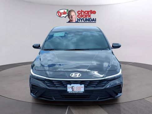 New 2026 Hyundai Elantra Sport FWD image 8