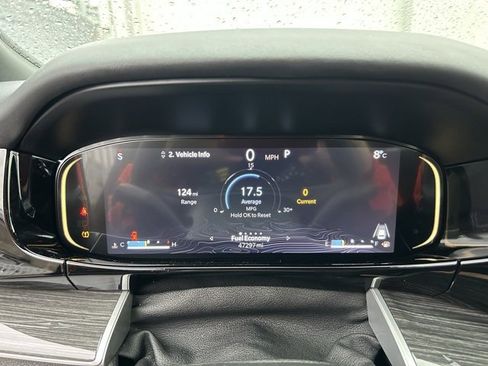 Used 2022 Jeep Wagoneer Series II w/ Rear Seat Video Group 1 image 2