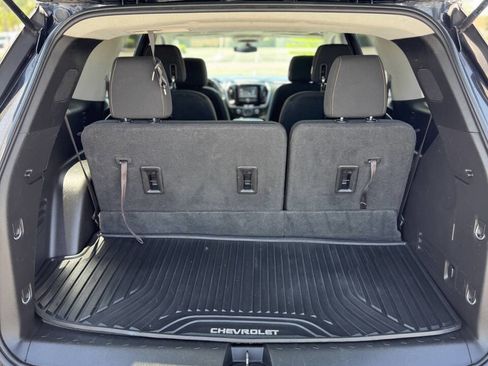 Used 2018 Chevrolet Traverse LT FWD image 16