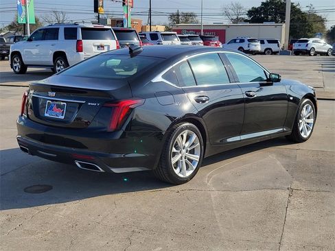 Used 2025 Cadillac CT5 Premium Luxury image 7