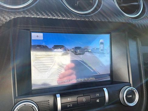 Used 2022 Ford Mustang Convertible w/ Equipment Group 101A image 28