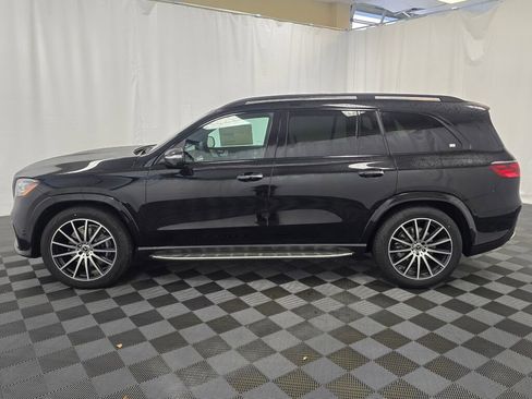 New 2026 Mercedes-Benz GLS 580 4MATIC image 3
