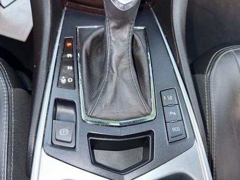 Used 2015 Cadillac SRX Luxury w/ Driver Awareness Package AWD/4WD image 45