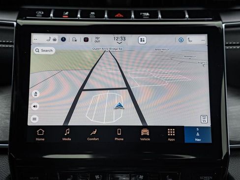 New 2025 Jeep Grand Cherokee Overland w/ Adv Protech Group III AWD/4WD image 23