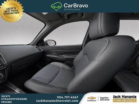 Used 2025 Mitsubishi Outlander Sport SEL AWD/4WD image 10