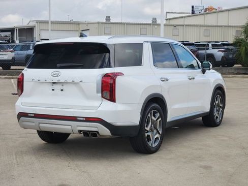 Used 2023 Hyundai Palisade SEL w/ Premium Package FWD image 7