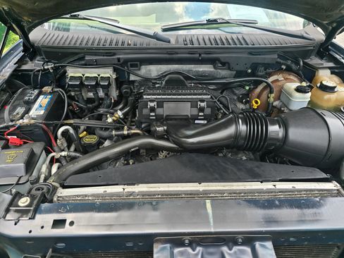 Used 2006 Ford Expedition Eddie Bauer RWD image 16