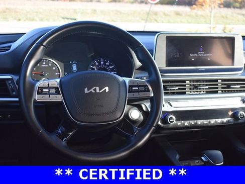 Certified 2022 Kia Telluride LX image 18