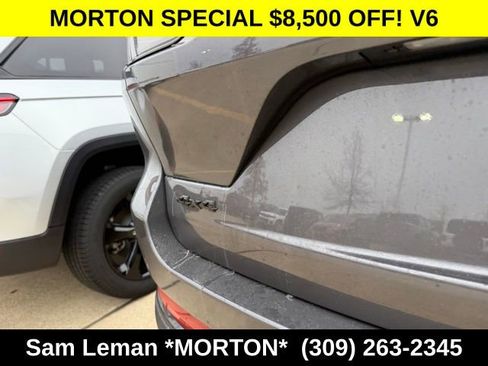 New 2025 Jeep Grand Cherokee Limited w/ Black Appearance Package AWD/4WD image 9