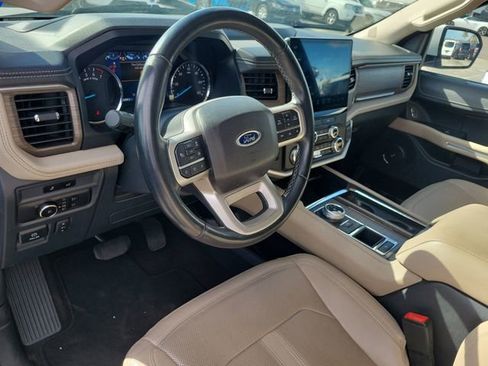 Used 2023 Ford Expedition Max Limited image 17