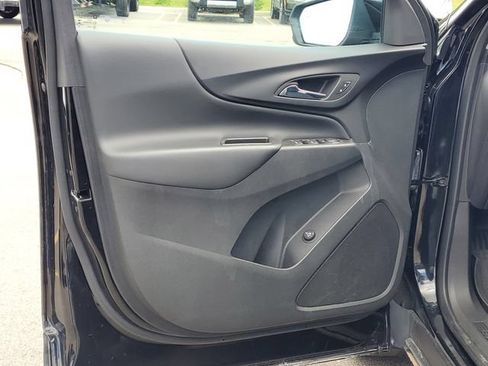 Used 2023 Chevrolet Equinox LT AWD/4WD image 10