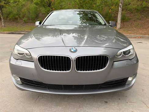 Used 2011 BMW 535i Sedan RWD image 2