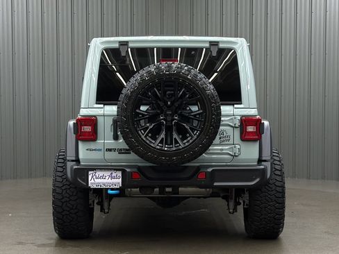 Used 2024 Jeep Wrangler Unlimited AWD/4WD image 4