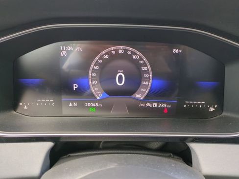 Used 2025 Volkswagen Jetta SE FWD image 32