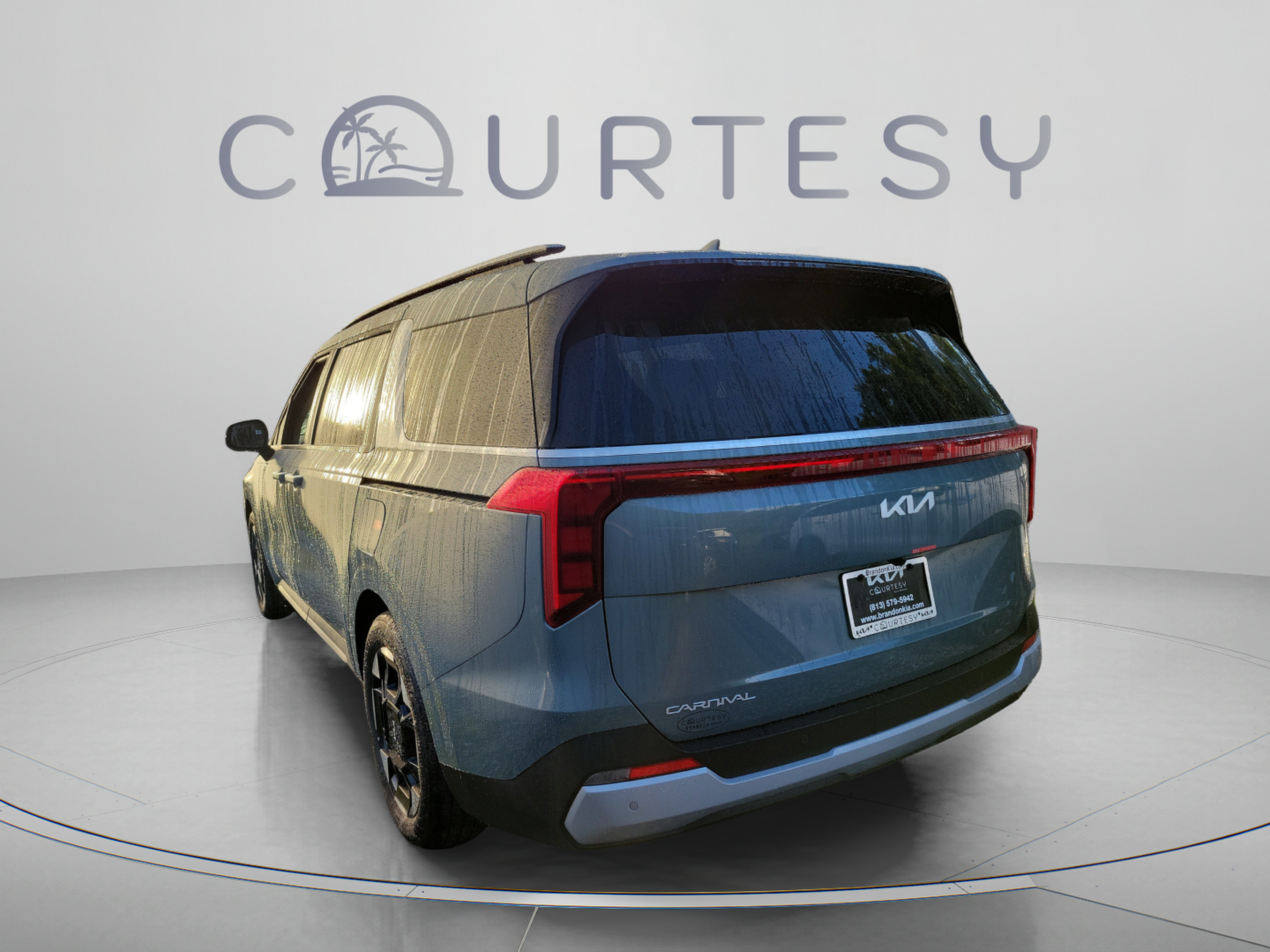 New 2027 Kia Carnival EX FWD image 2