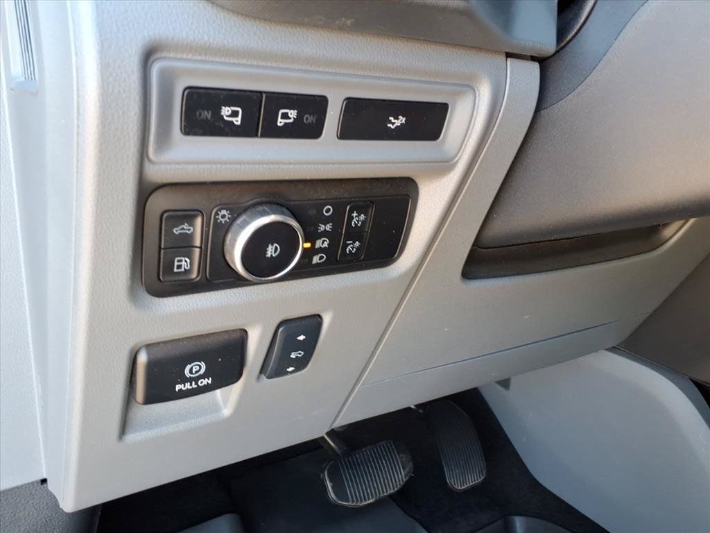 Certified 2024 Ford F150 Lariat w/ FX4 Off-Road Package AWD/4WD image 13