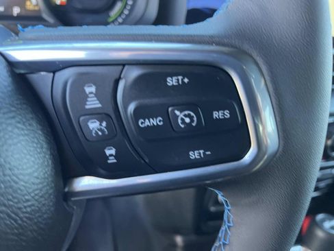 Used 2024 Jeep Wrangler High Altitude image 29