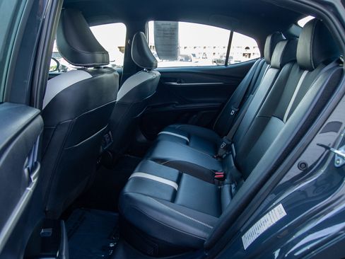 Used 2025 Toyota Camry SE FWD image 25