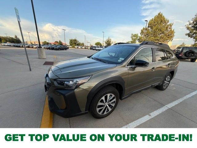 Used 2024 Subaru Outback Premium AWD/4WD image 1