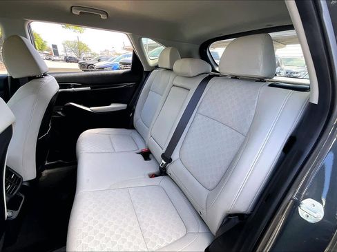 Used 2023 Kia Seltos SX image 20