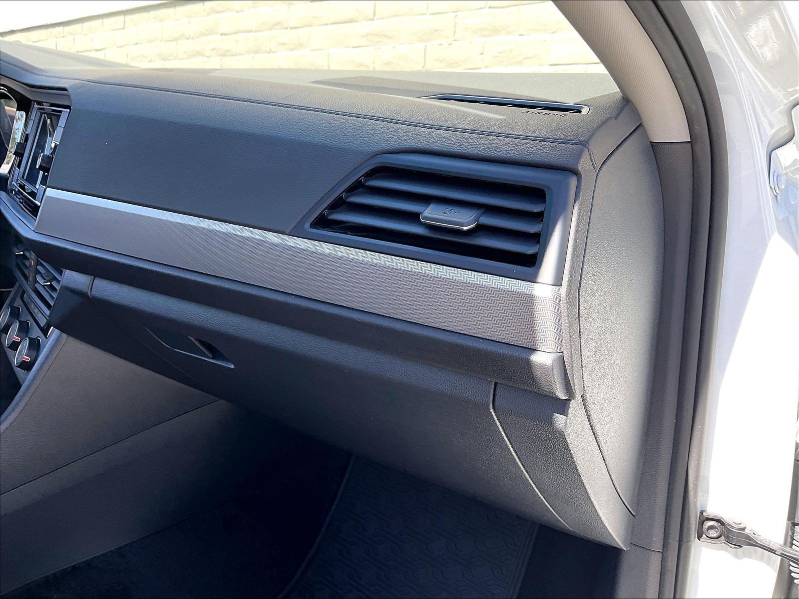 Used 2024 Volkswagen Jetta S FWD image 16