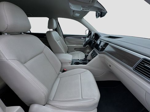 Used 2018 Volkswagen Atlas SE image 20