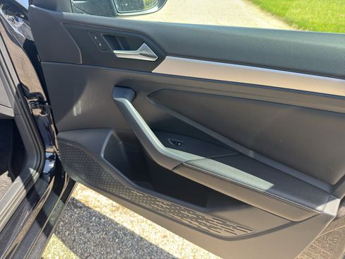 Used 2022 Volkswagen Jetta Sport FWD image 35
