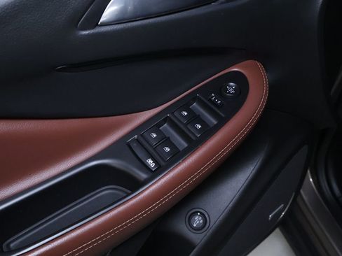 Used 2019 Buick Envision Premium image 13