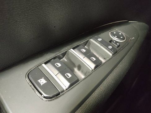 Used 2022 Kia Forte LXS FWD image 27