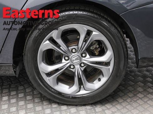 Used 2023 Honda Accord EX-L image 8