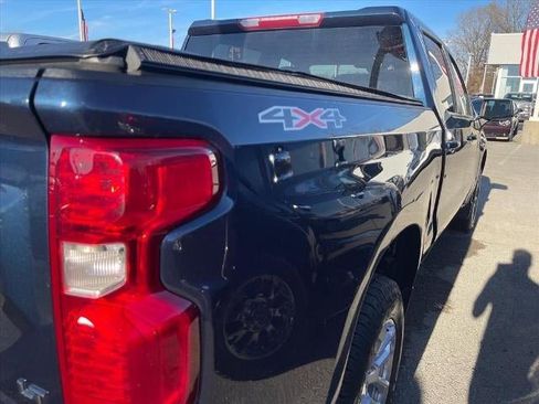 Used 2023 Chevrolet Silverado 1500 LT image 19
