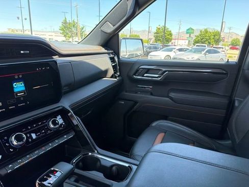 Used 2023 GMC Sierra 1500 AT4 AWD/4WD image 21