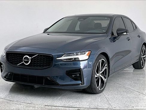 Used 2024 Volvo S60 B5 Core FWD image 14