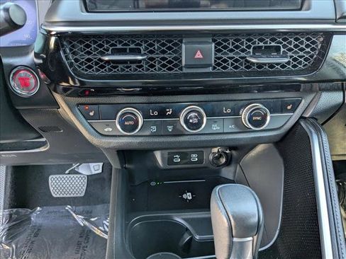 Certified 2025 Acura ADX AWD image 15