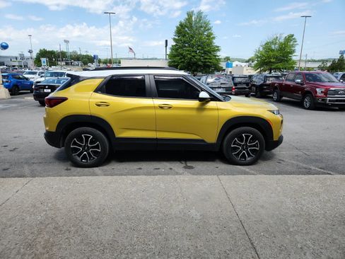 Used 2023 Chevrolet TrailBlazer ACTIV w/ Sun and Liftgate Package image 6