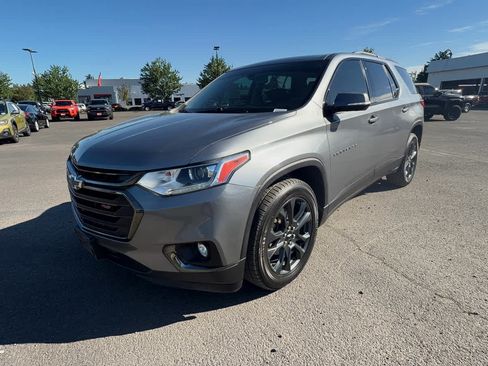 Used 2019 Chevrolet Traverse RS AWD/4WD image 2