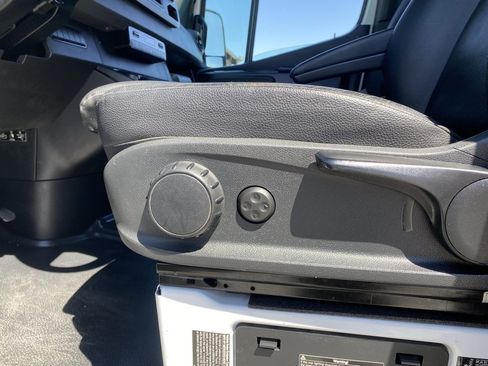 Used 2021 Mercedes-Benz Sprinter 4500 image 12